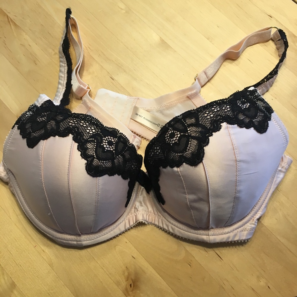 Secret possessions bra 36DD